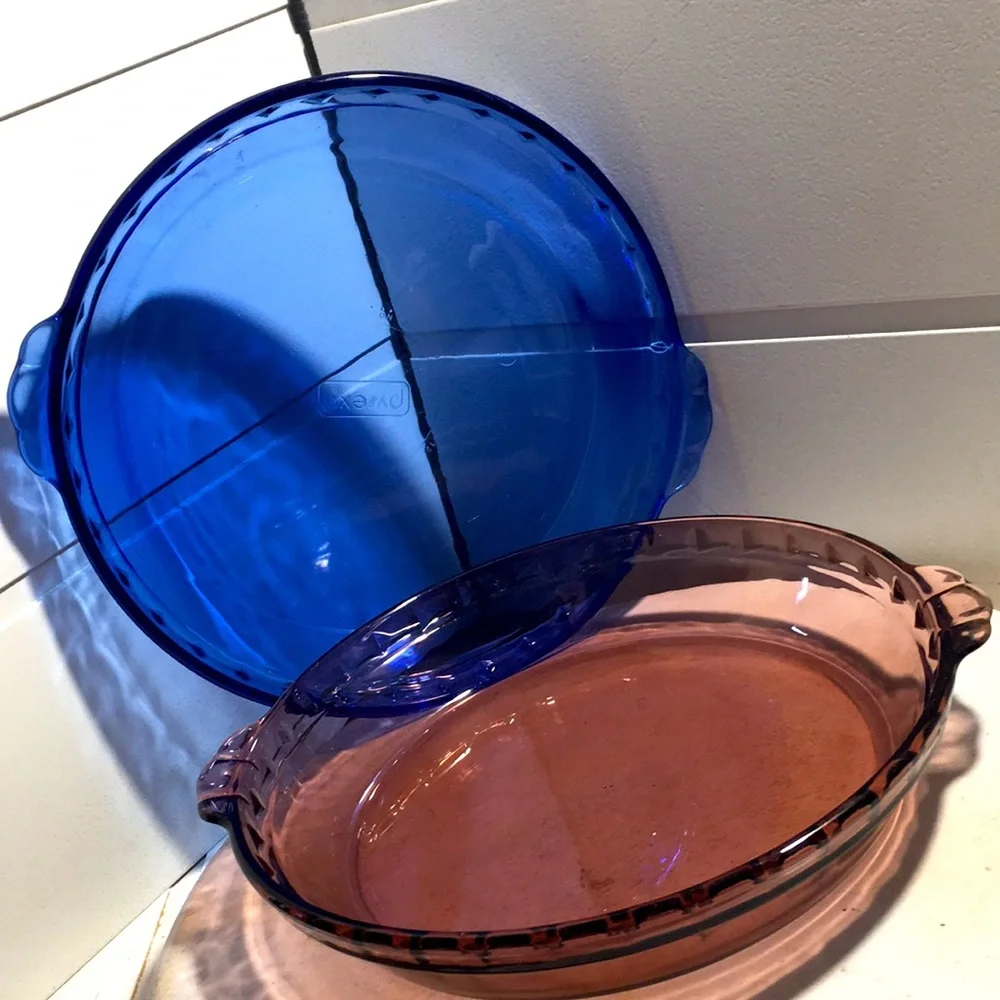 Vintage PYREX cranberry & blue Glass Pie Dish 9.5 crimping top set 2